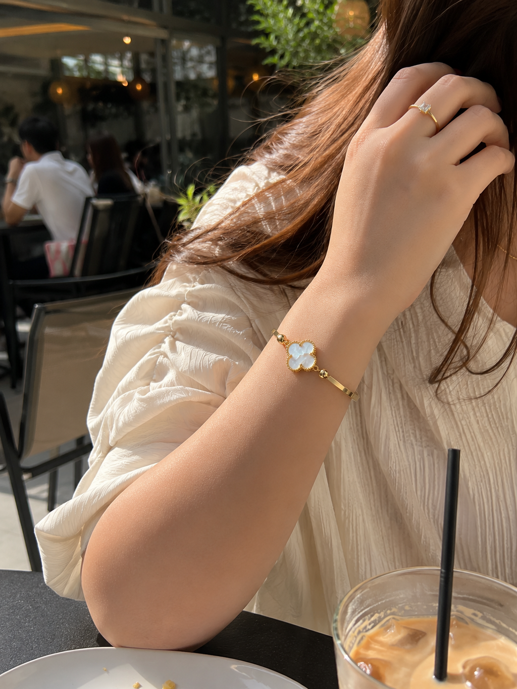 Clover White Line Gold Bracelet