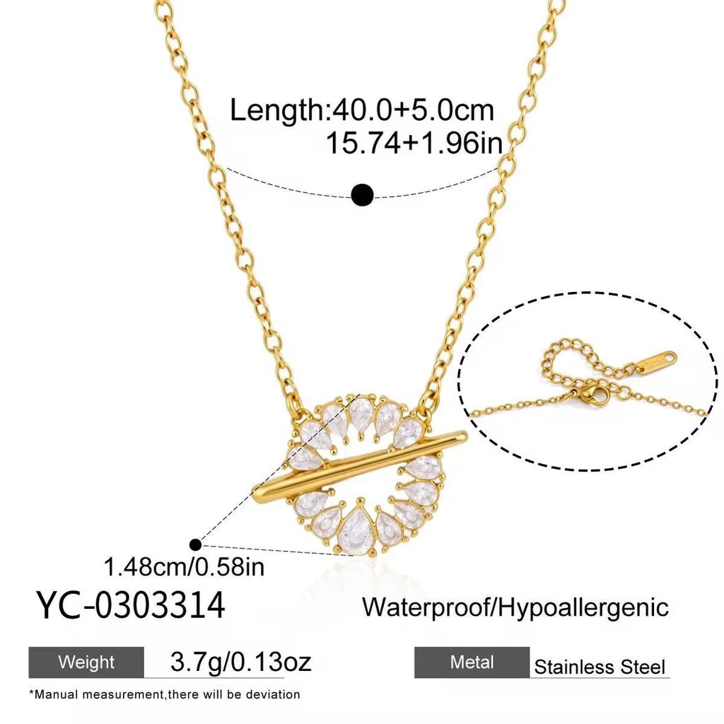 EVORA Necklace