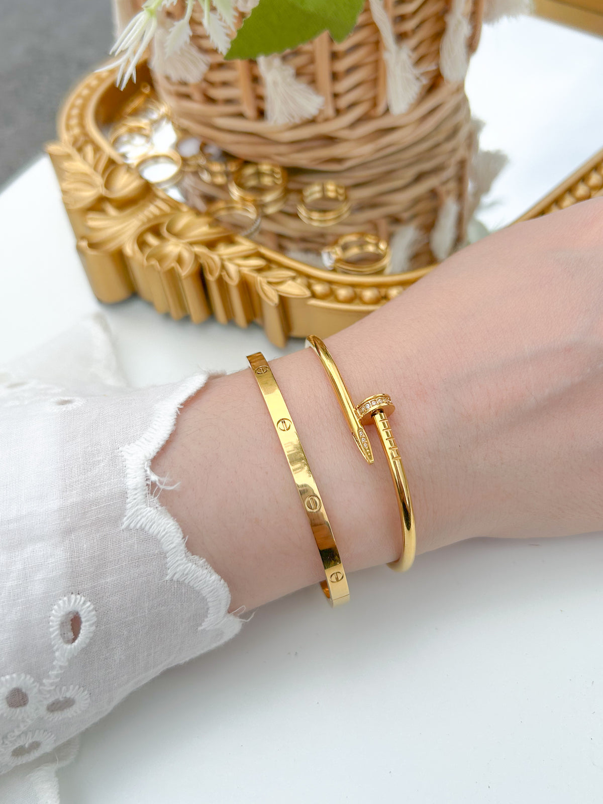 4mm Screw Bangle